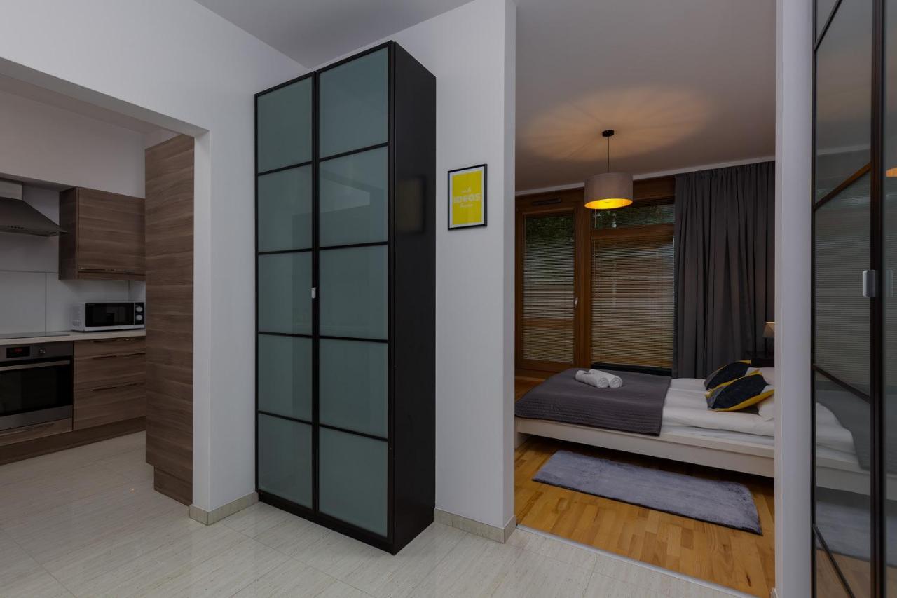 Kolejowa Apartments Warsaw By Noclegi Renters ภายนอก รูปภาพ